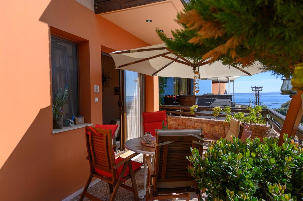 sakız adası konaklama önerisi