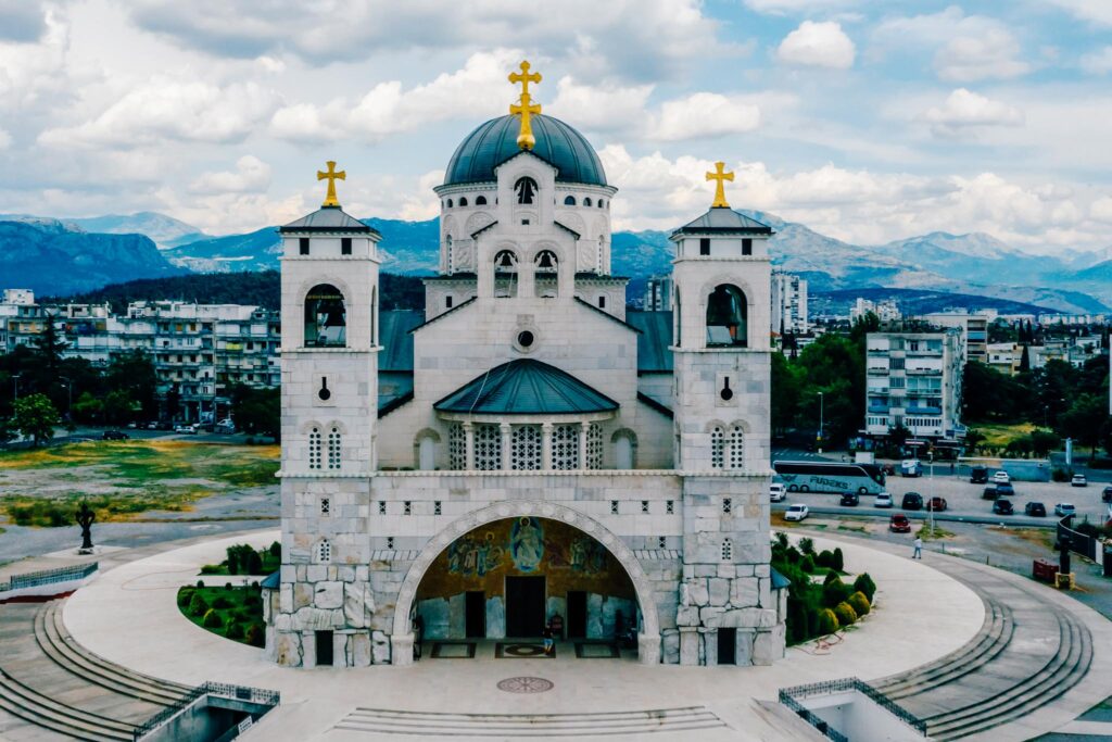 karadağ gezilecek yerler