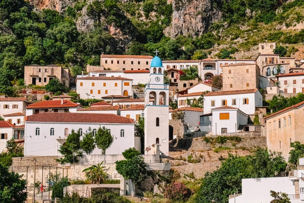 ksamil gezilecek yerler