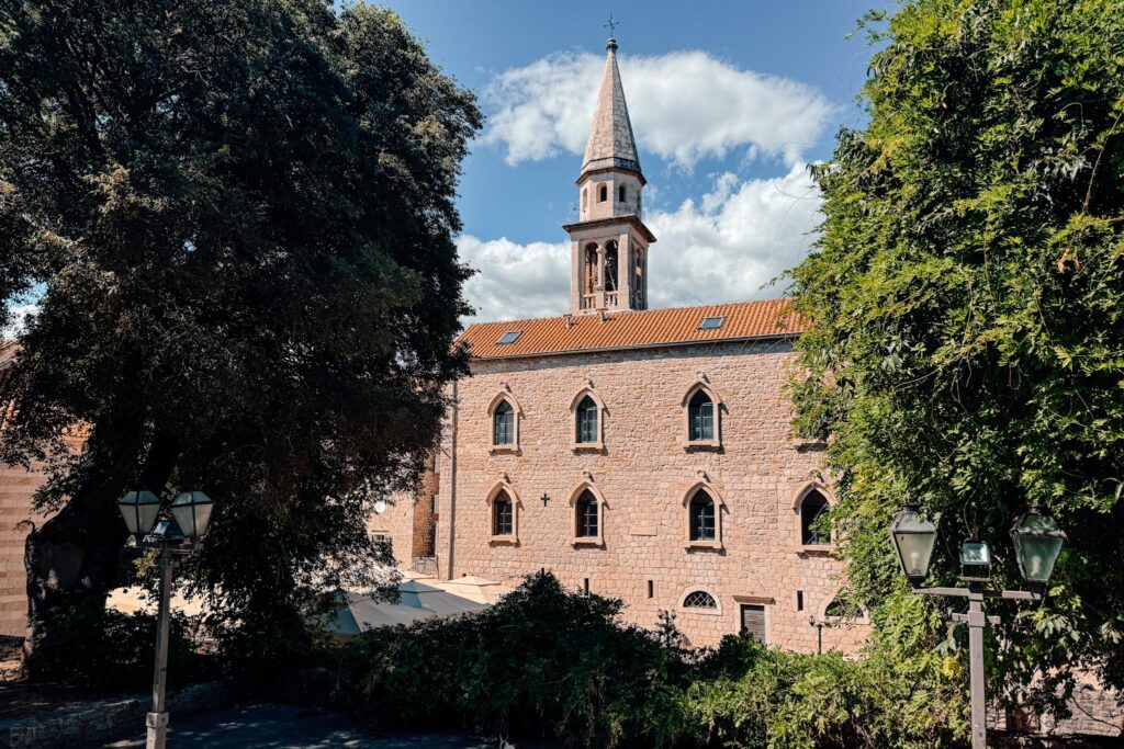 karadağ gezi rehberi